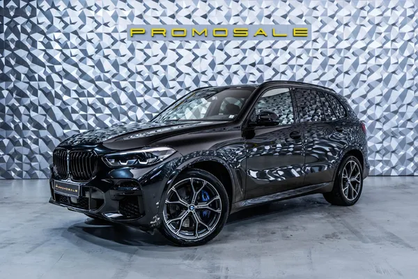 BMW  -  X5 40d xDrive* Msport* 6+ 1
