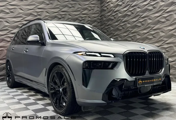 BMW - X7 xDrive40i M-pack H&K* 360* Lift* Massage