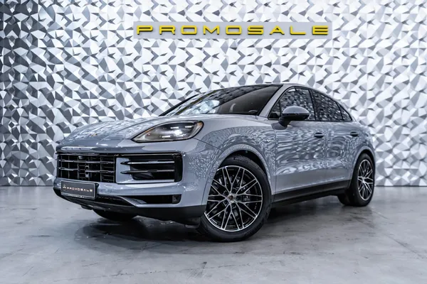 Porsche  -  Cayenne E-Hybrid Coupe 