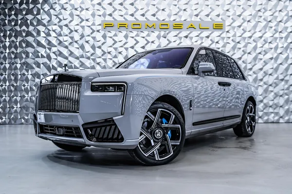 Rolls-Royce - Rolls-Royce Cullinan Black Badge