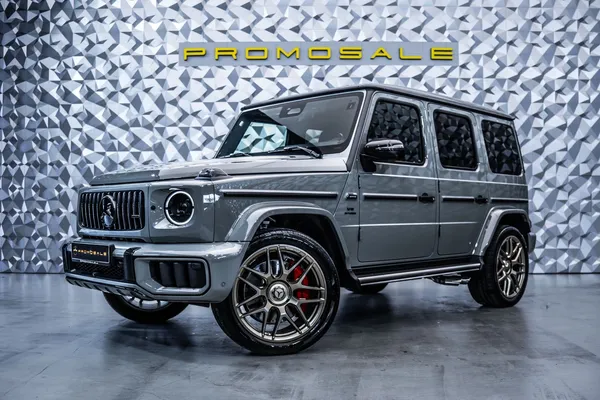 Mercedes-Benz - Mercedes-Benz G 63 AMG Carbon Pakcage