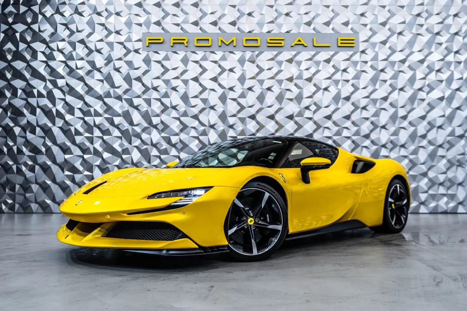 Ferrari SF90 Stradale Giallo