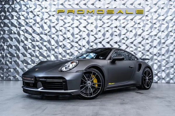 porsche - 911 Turbo S* Carbon* SportChrono* Burmester